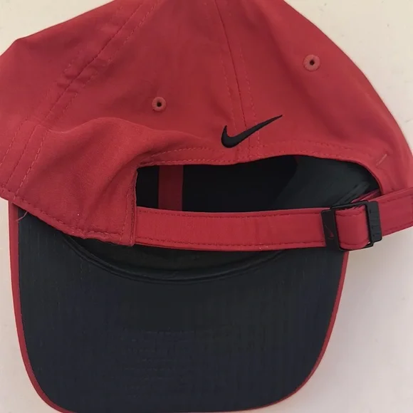 Nike ✔️ 🧢 Red Hat - Picture 2 of 4